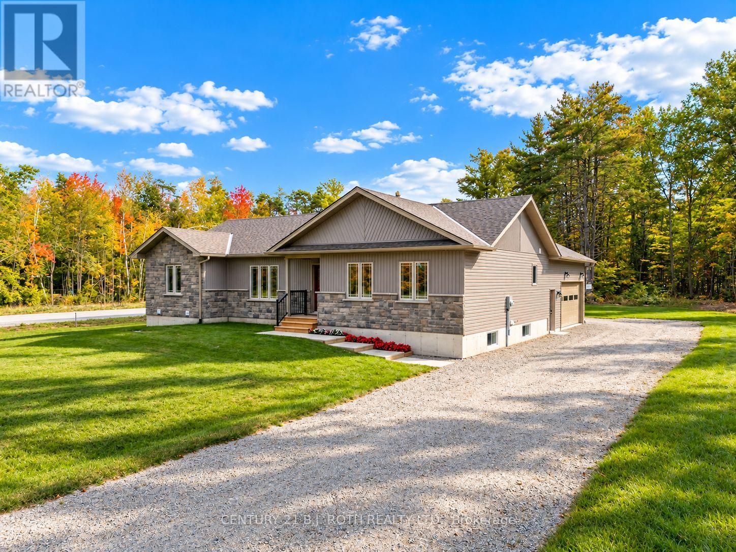 6121 CONCESSION B C ROAD - 3
