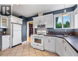 Primary Bedroom - 658 Dominion Street, Kamloops, BC V2C2X7 Photo 9