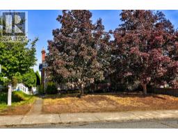 658 Dominion Street, Kamloops, BC V2C2X7 Photo 32