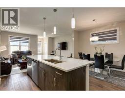 Living room - 52 Lucas Street Nw, Calgary, AB T3P1N2 Photo 14