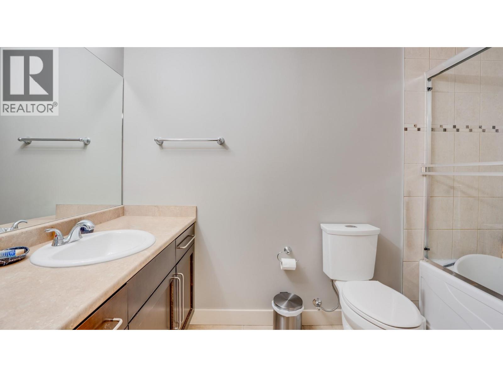 929 Mount Grady Court, Vernon