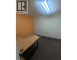 100 Lancing Drive Unit# 10, Hamilton, ON L8W3A1 Photo 7
