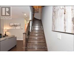 7 Hobart Gardens, Brampton, ON L6Z0J1 Photo 9