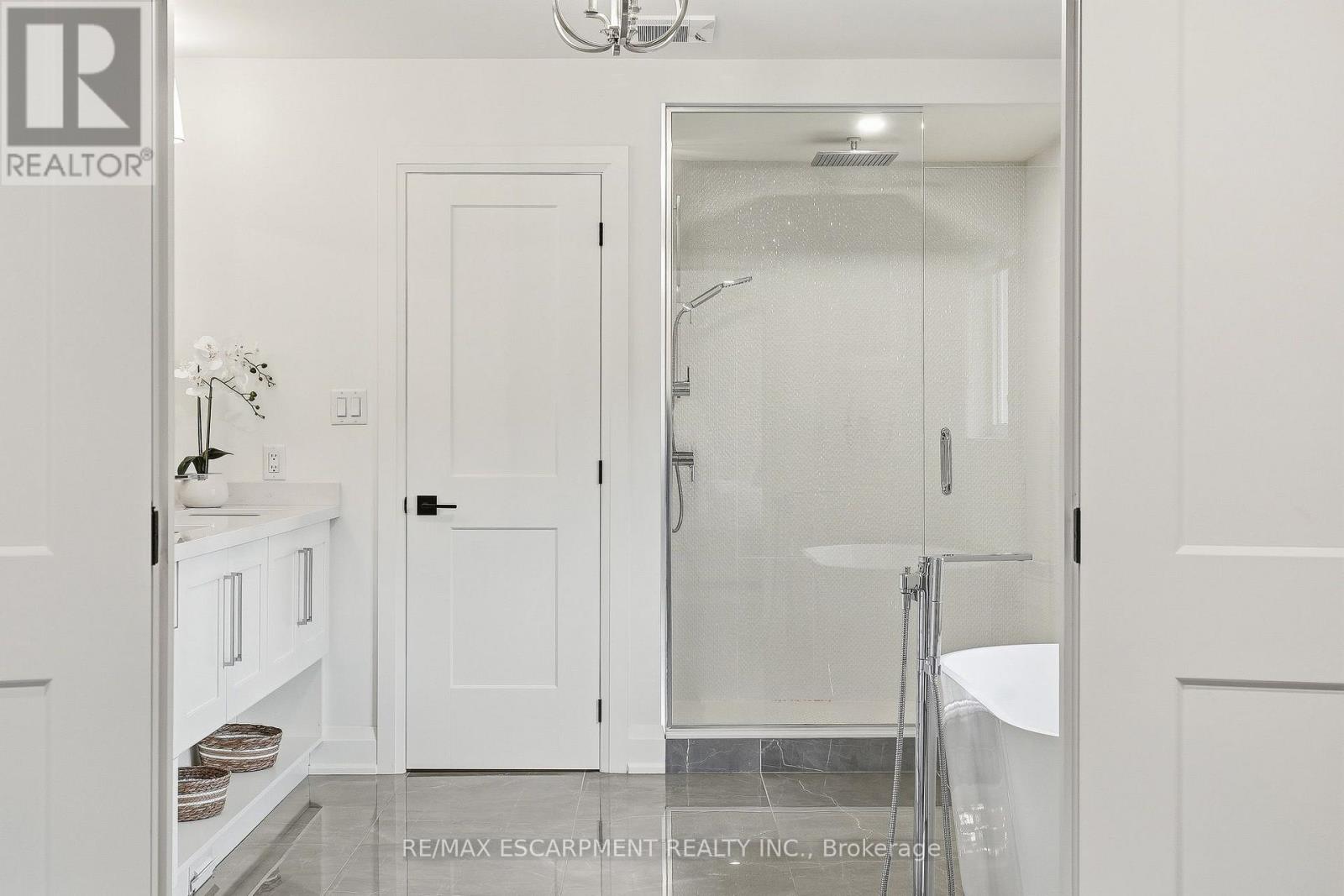 420 Oakwood Drive, Burlington, ON photo 30