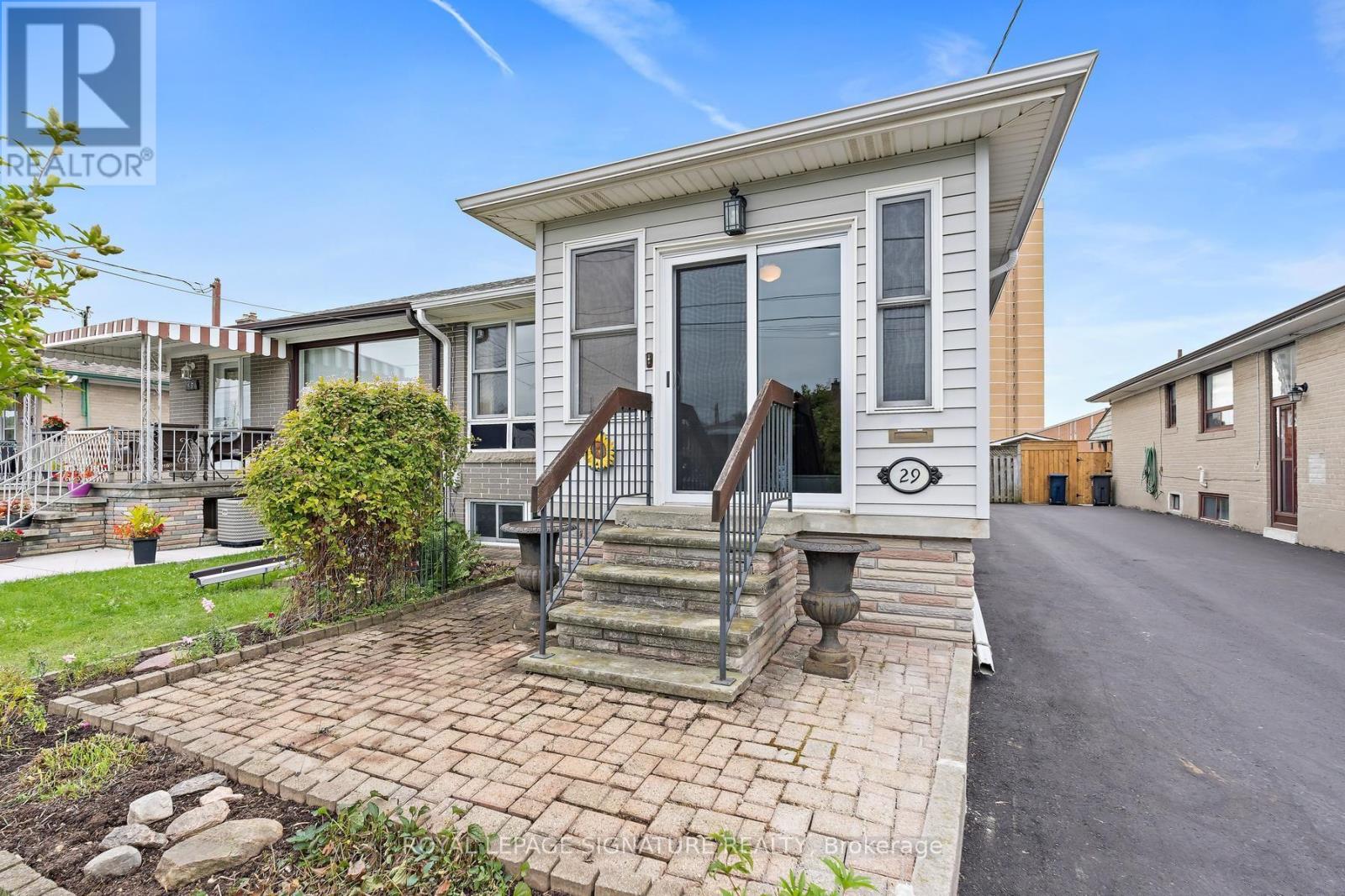 Photo of 29 HEAVITREE DRIVE