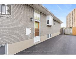 29 Heavitree Drive, Toronto, ON M3L1K5 Photo 25