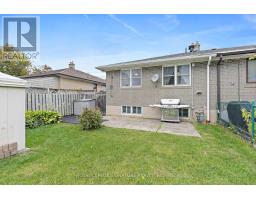 29 Heavitree Drive, Toronto, ON M3L1K5 Photo 27
