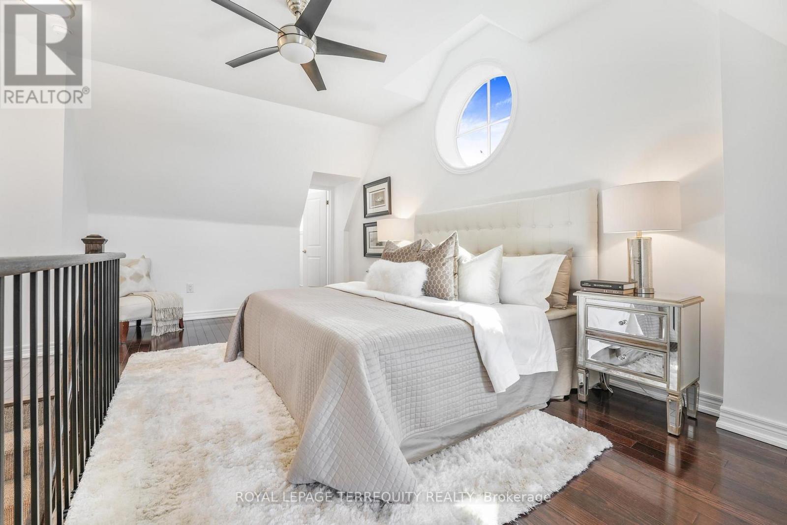 ##2 200 ANNETTE STREET - 24