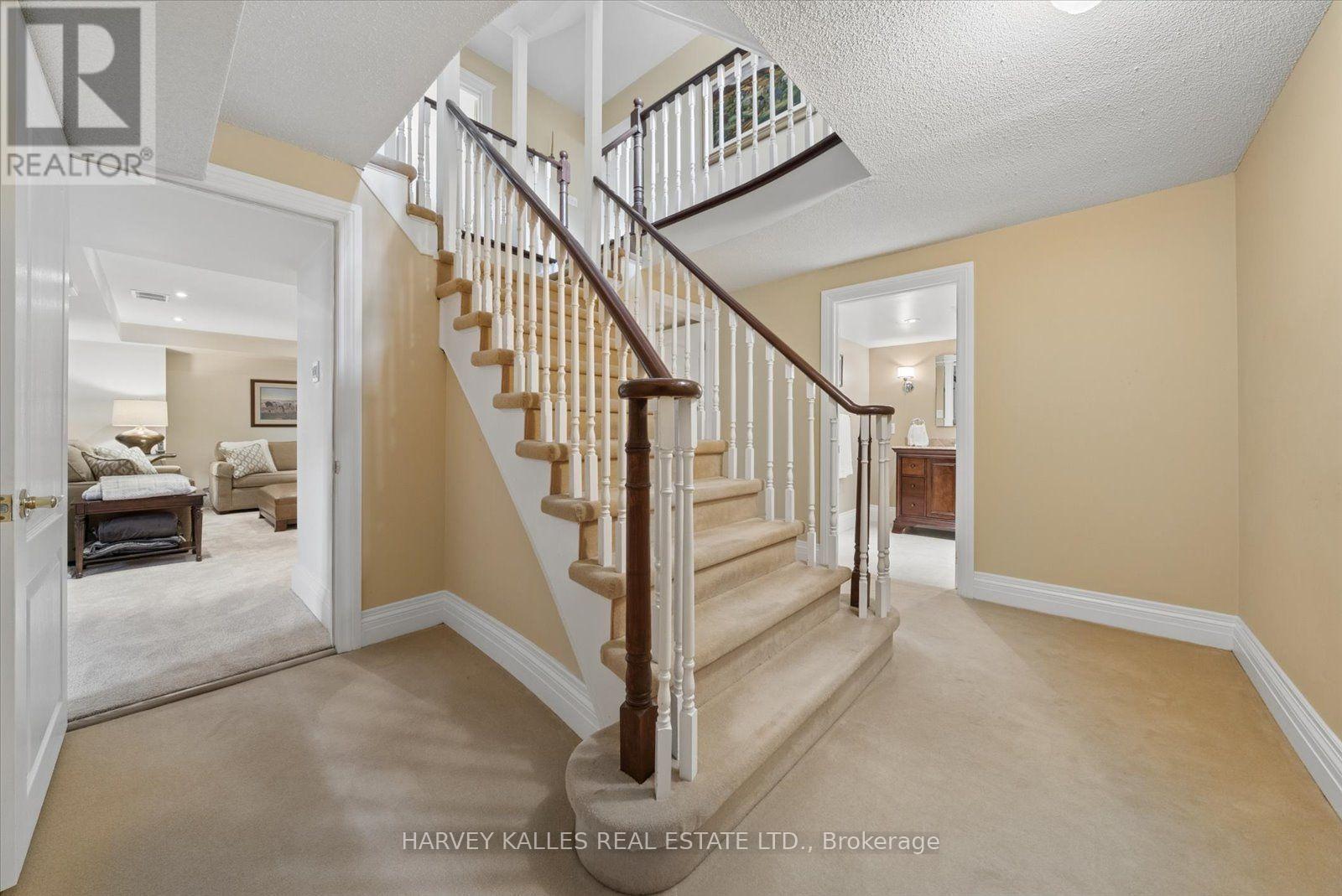3685 ST. LAURENT COURT - 31