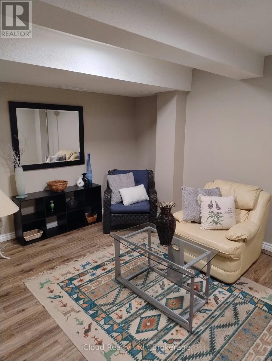 51 SPADINA ROAD - 40