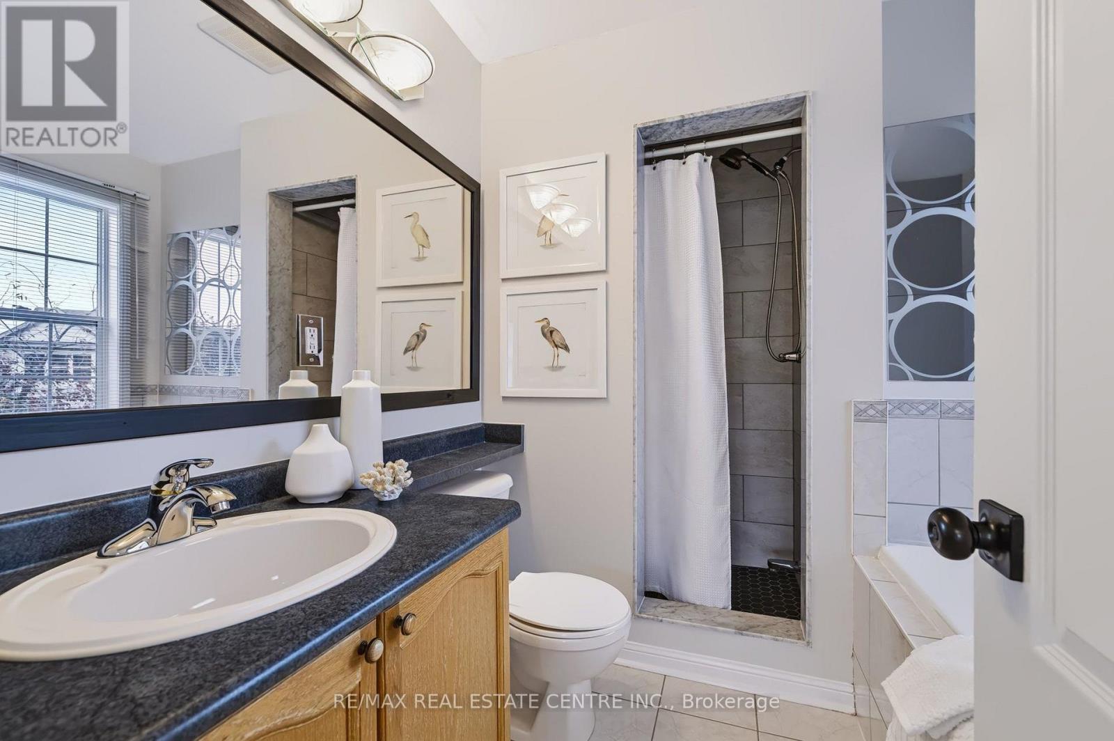 1630 CARTWRIGHT CRESCENT - 20