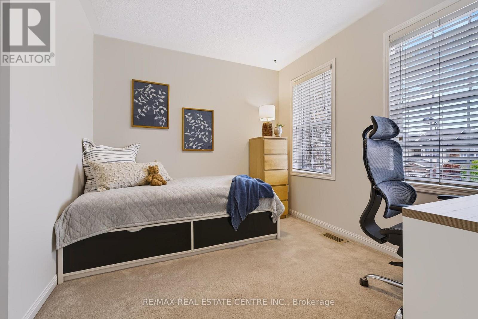 1630 CARTWRIGHT CRESCENT - 24