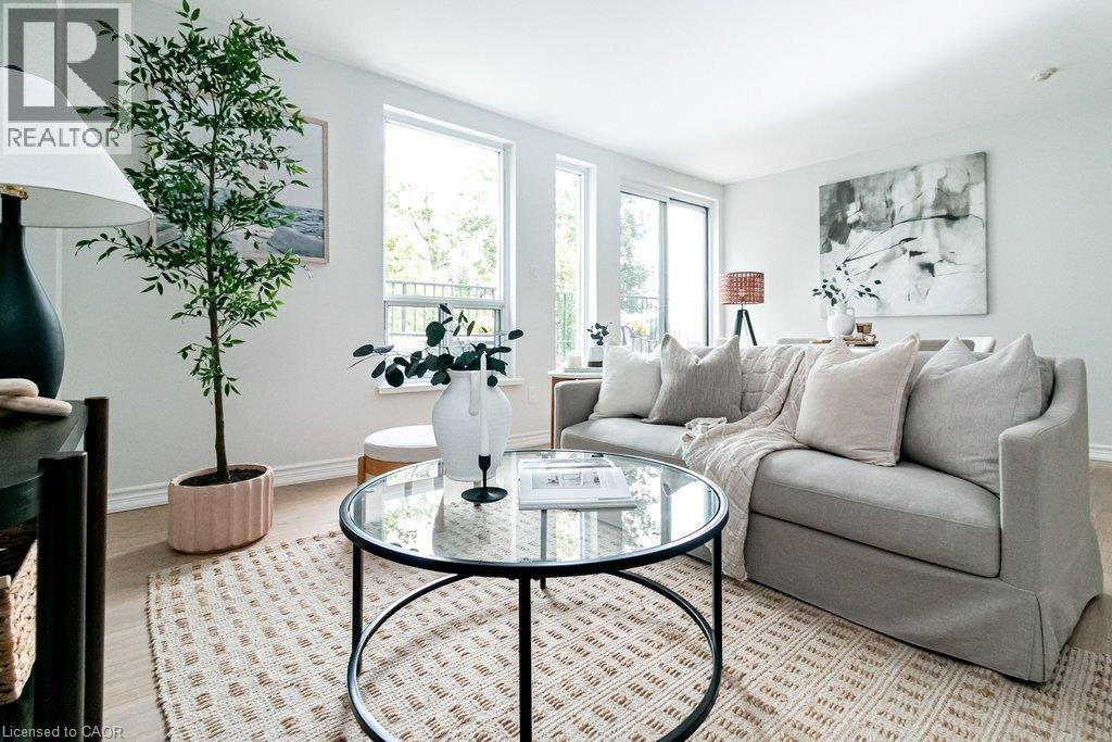 #407 400 YORK Boulevard - Image 13