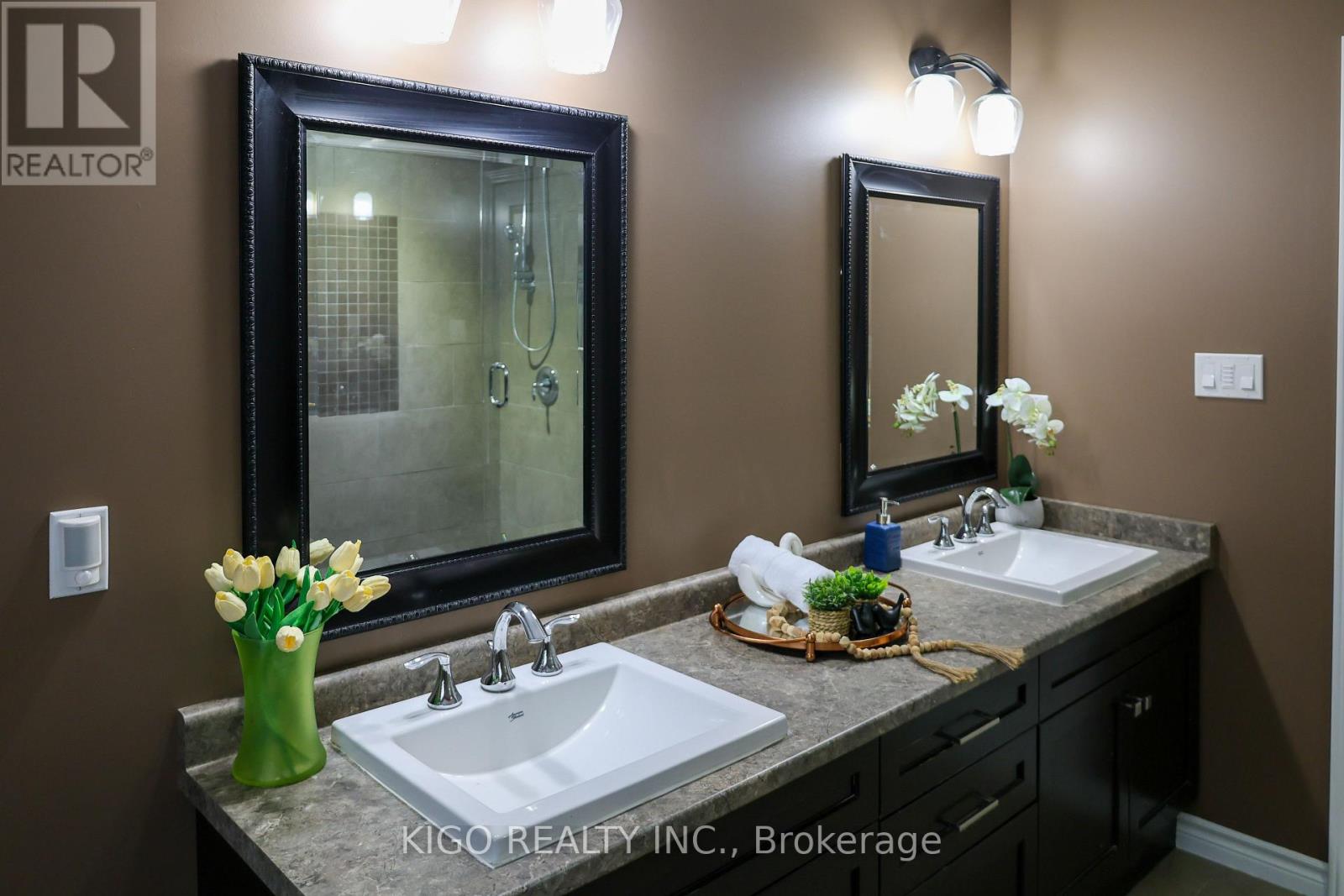 1121 MEDWAY PARK DRIVE - 31
