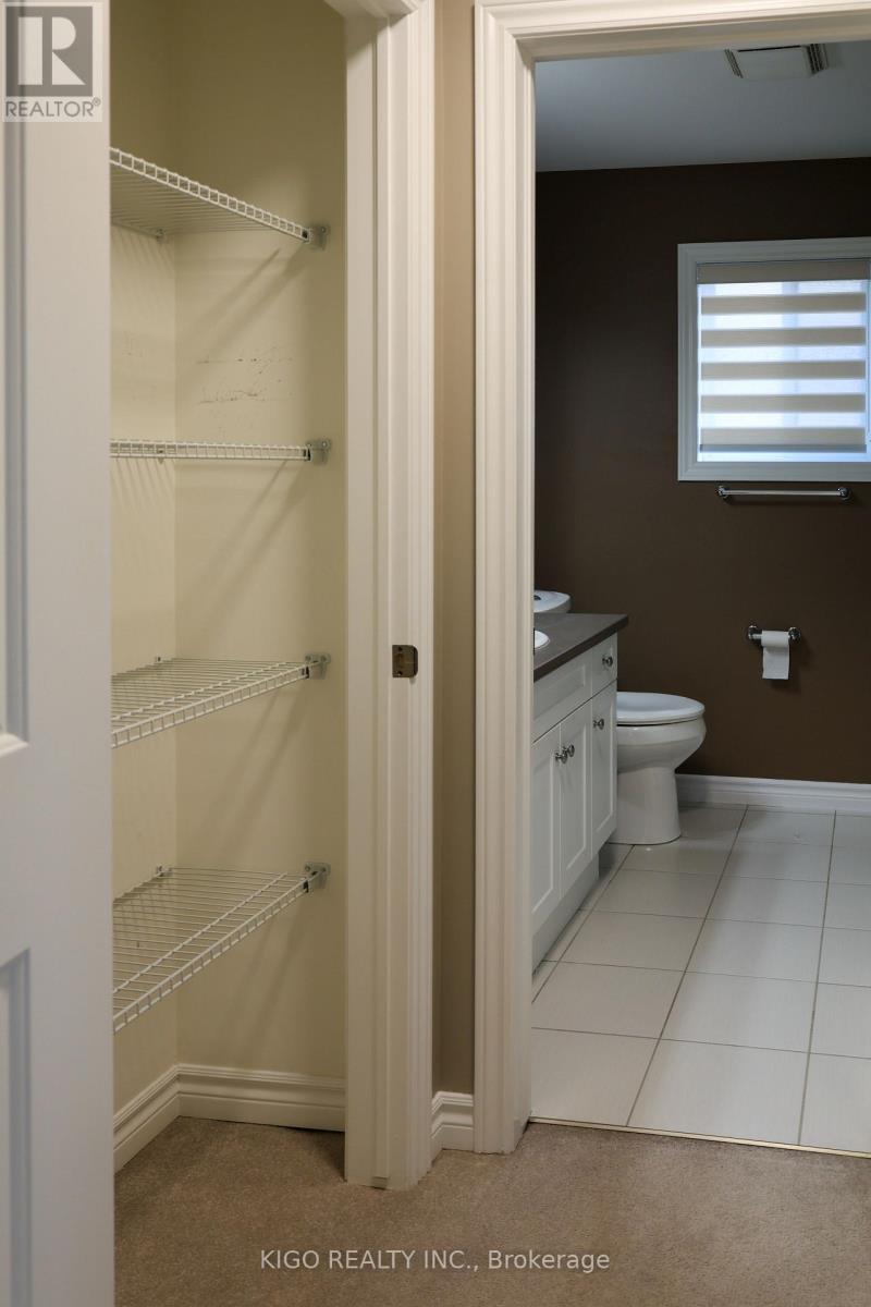 1121 MEDWAY PARK DRIVE - 42