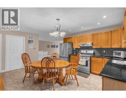 Living room - 25 Sudds Lane, Brantford, ON N3T6M5 Photo 10