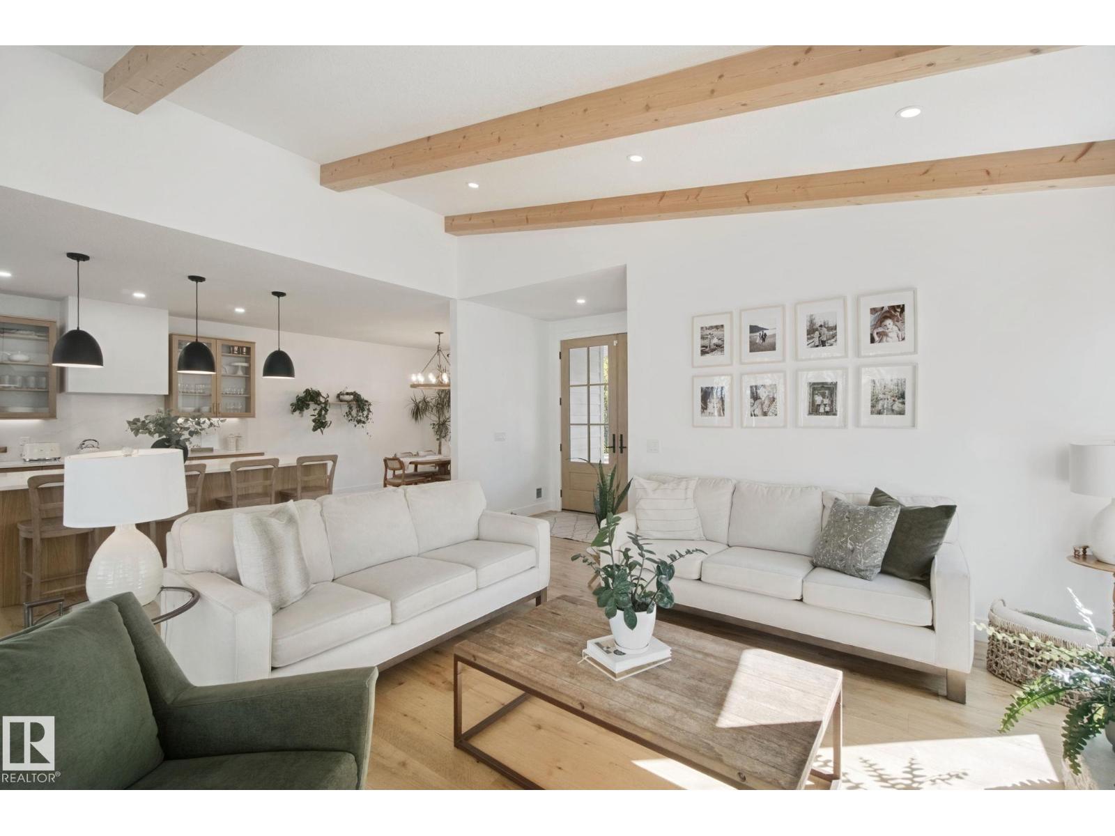 30 52467 Range Road 214 - 12