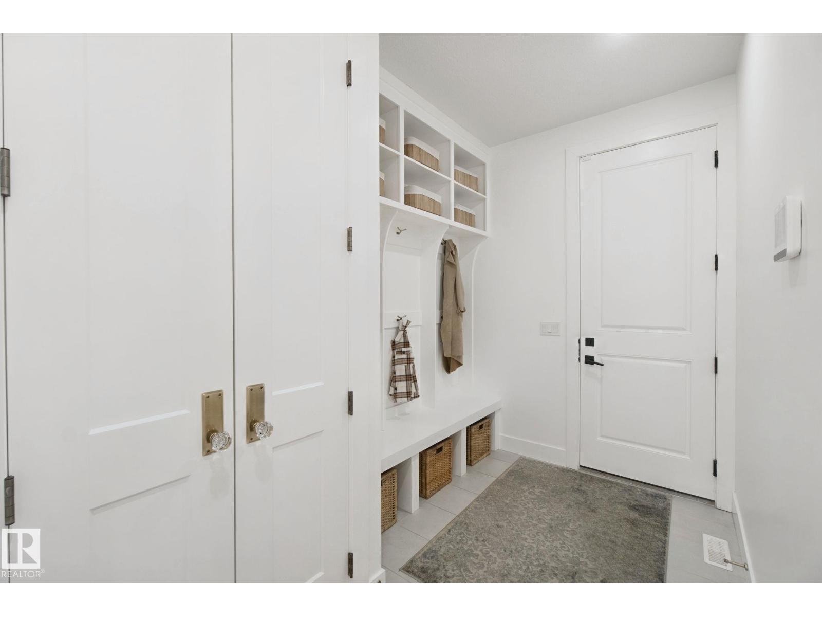 30 52467 Range Road 214 - 32