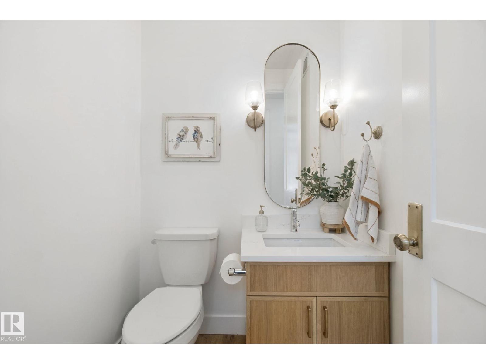 30 52467 Range Road 214 - 22
