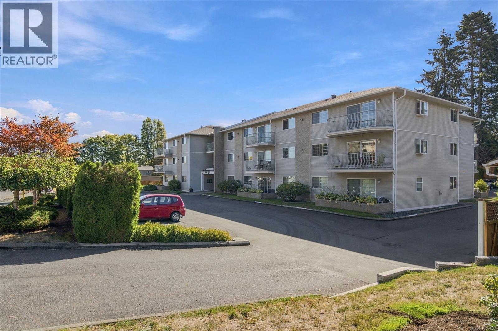 #304 266 Hirst Ave - 22