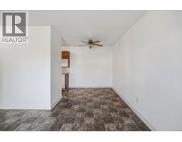 304 266 Hirst Ave, Parksville, BC V9P2K9 Photo 15