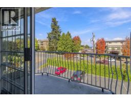 Laundry room - 304 266 Hirst Ave, Parksville, BC V9P2K9 Photo 7