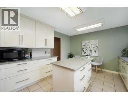Kitchen - 42 William Avenue, Kingsville, ON N9Y3T4 Photo 14