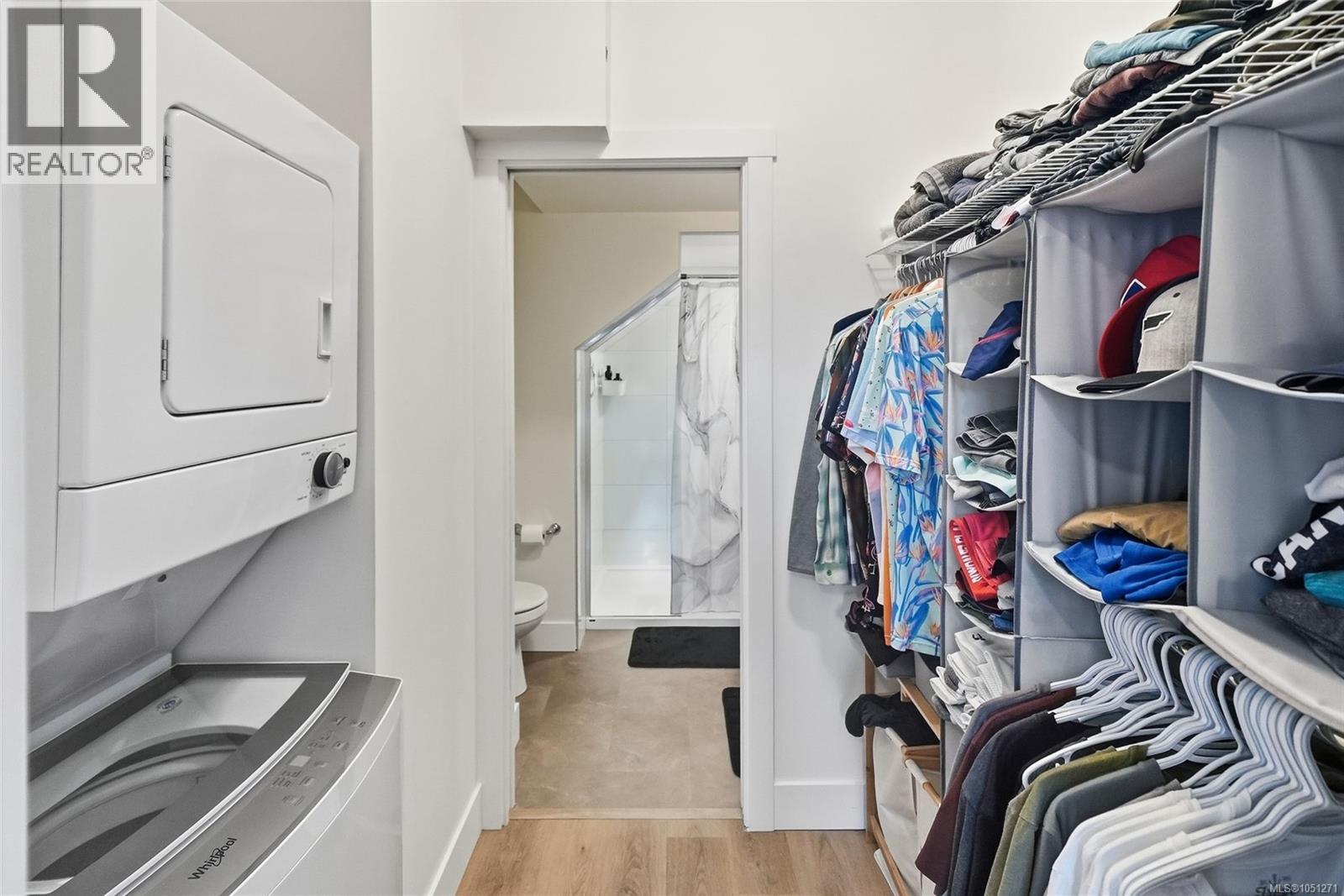 #110 3003 Keystone Dr - Image 16
