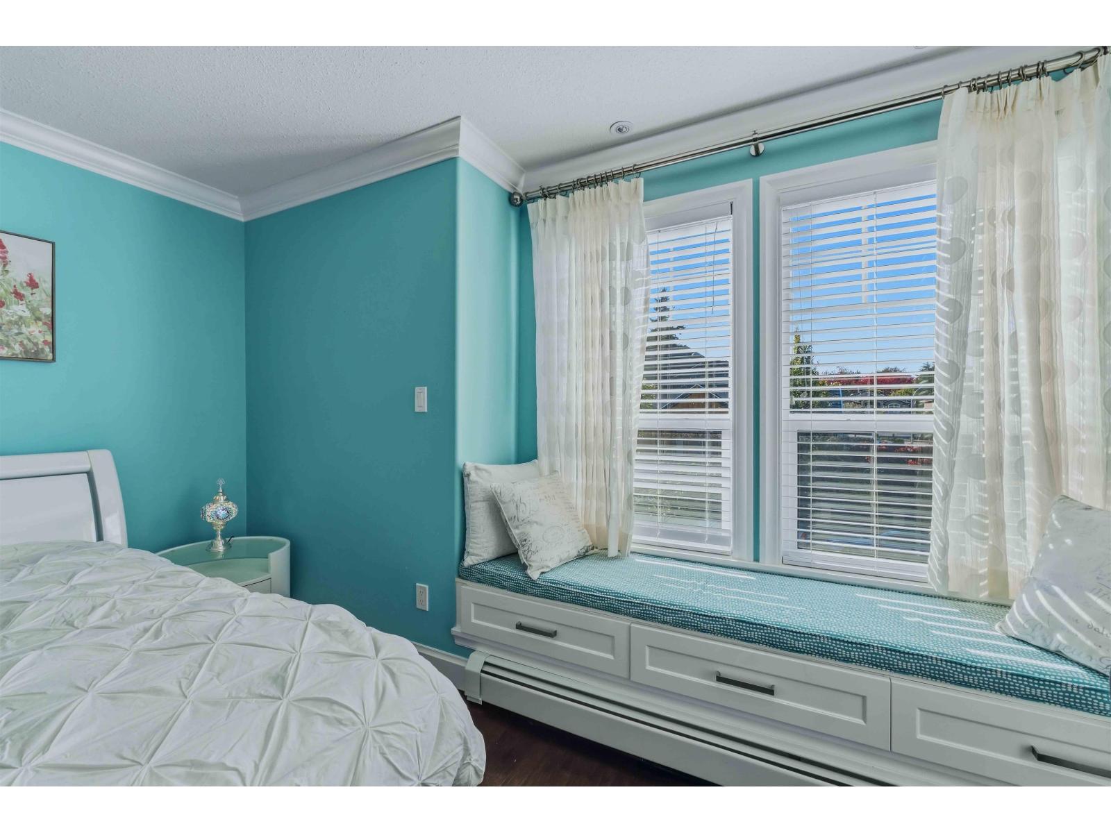 Photo of 6276 132A STREET 34