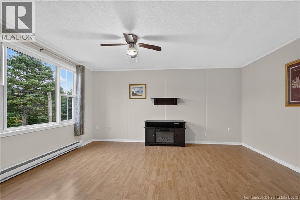 83 Louisbourg Street - 13