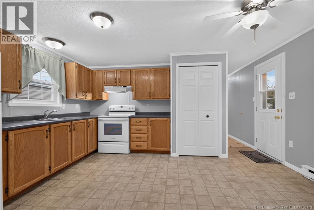 83 Louisbourg Street - 6