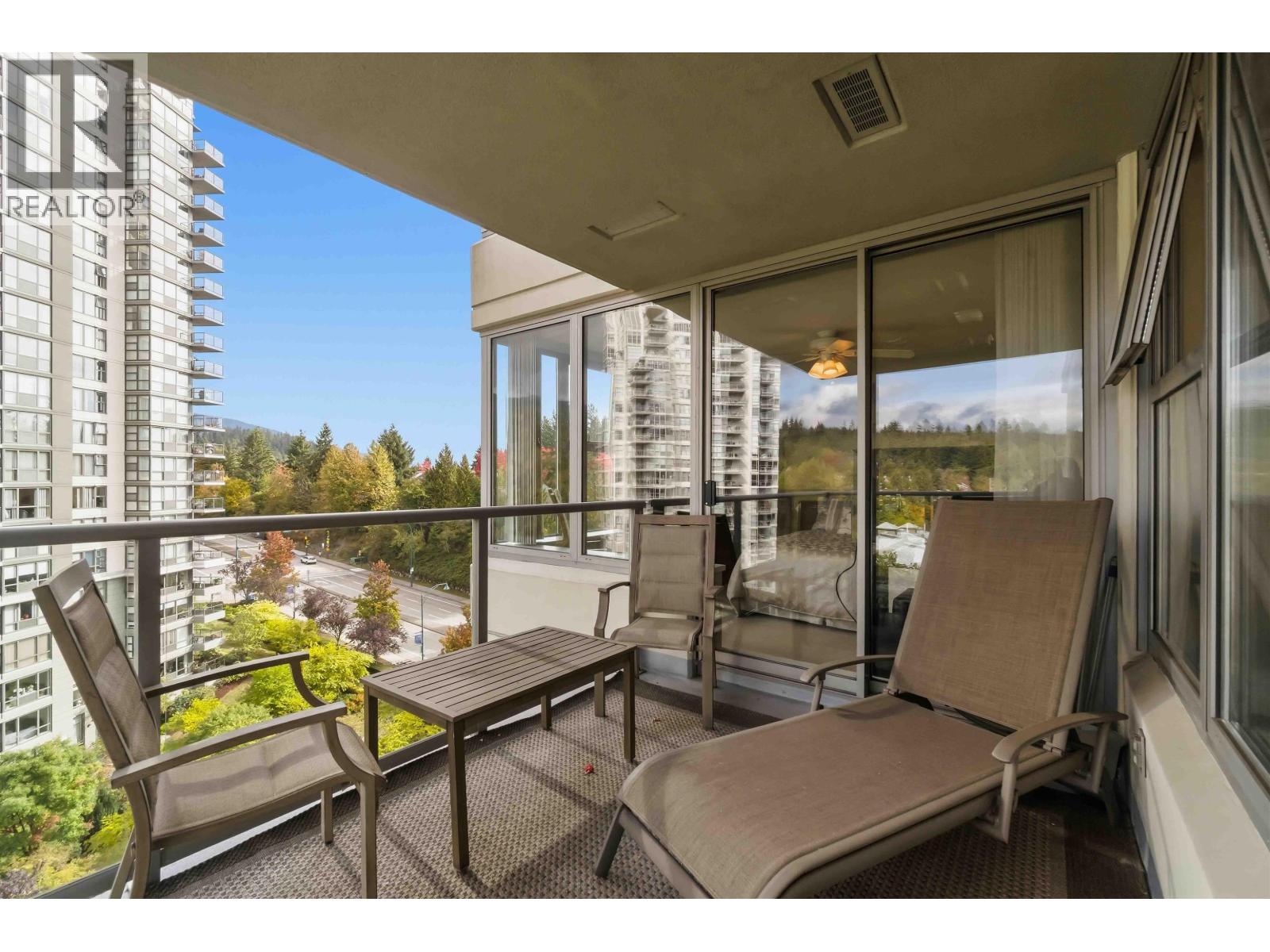 Photo of 1006 295 GUILDFORD WAY 26
