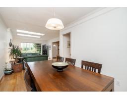 954 160b Street, Surrey, BC V4A9A7 Photo 11