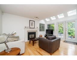 954 160b Street, Surrey, BC V4A9A7 Photo 18