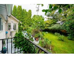 954 160b Street, Surrey, BC V4A9A7 Photo 12