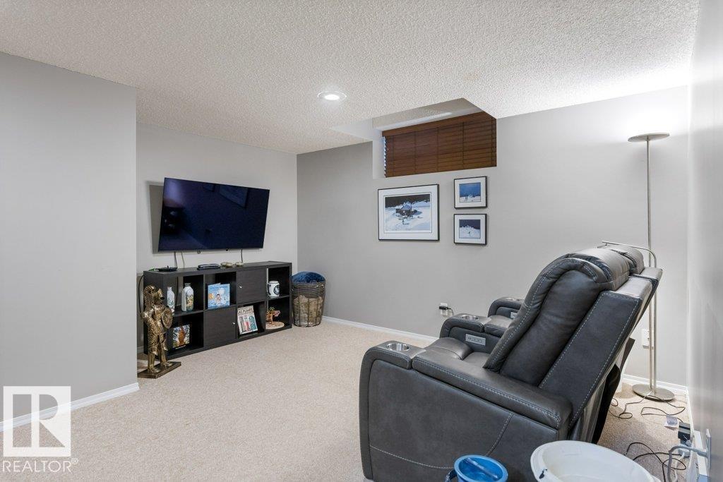 27 FAIR OAKS DR - 24