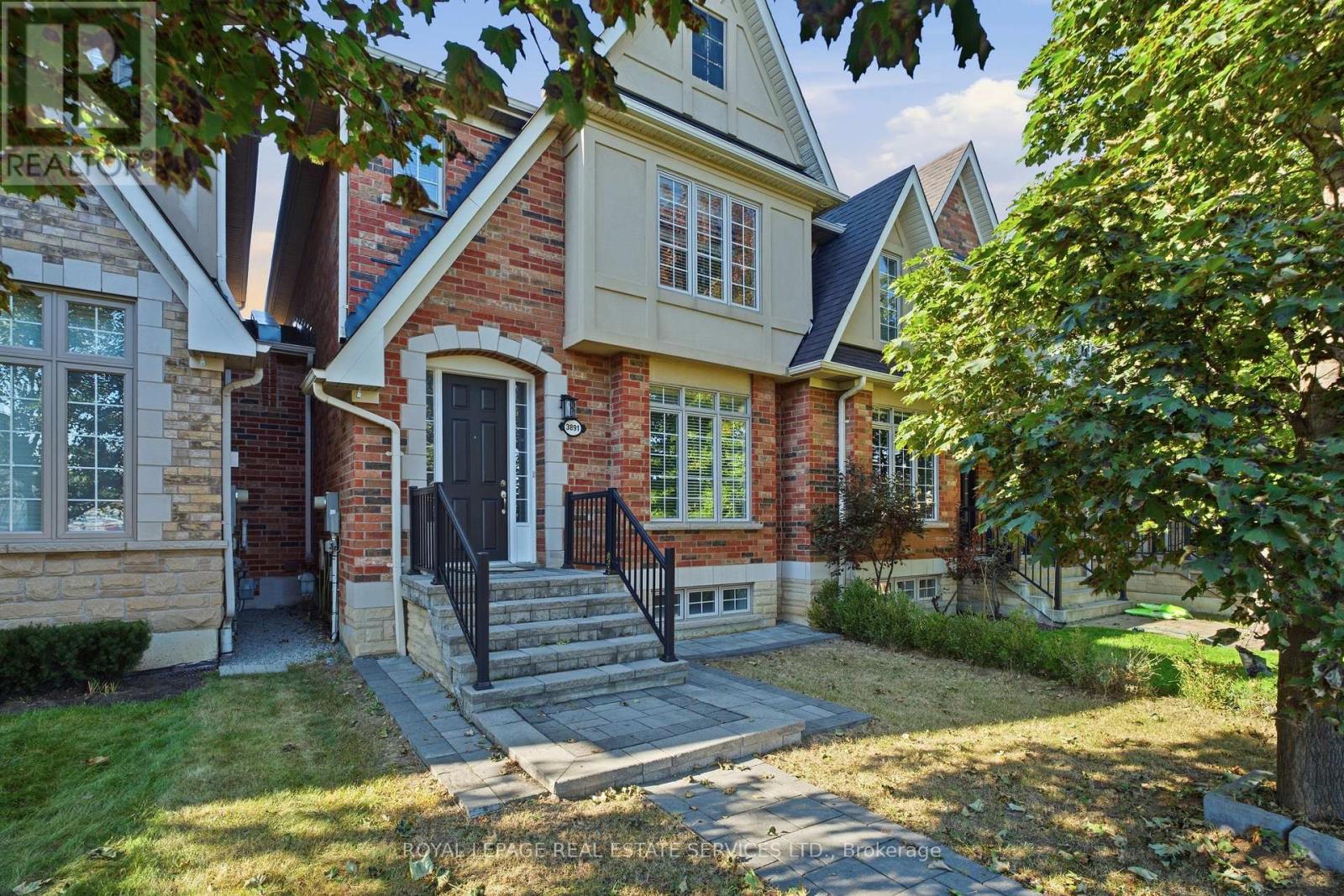 Photo of 3891 Eglinton Avenue