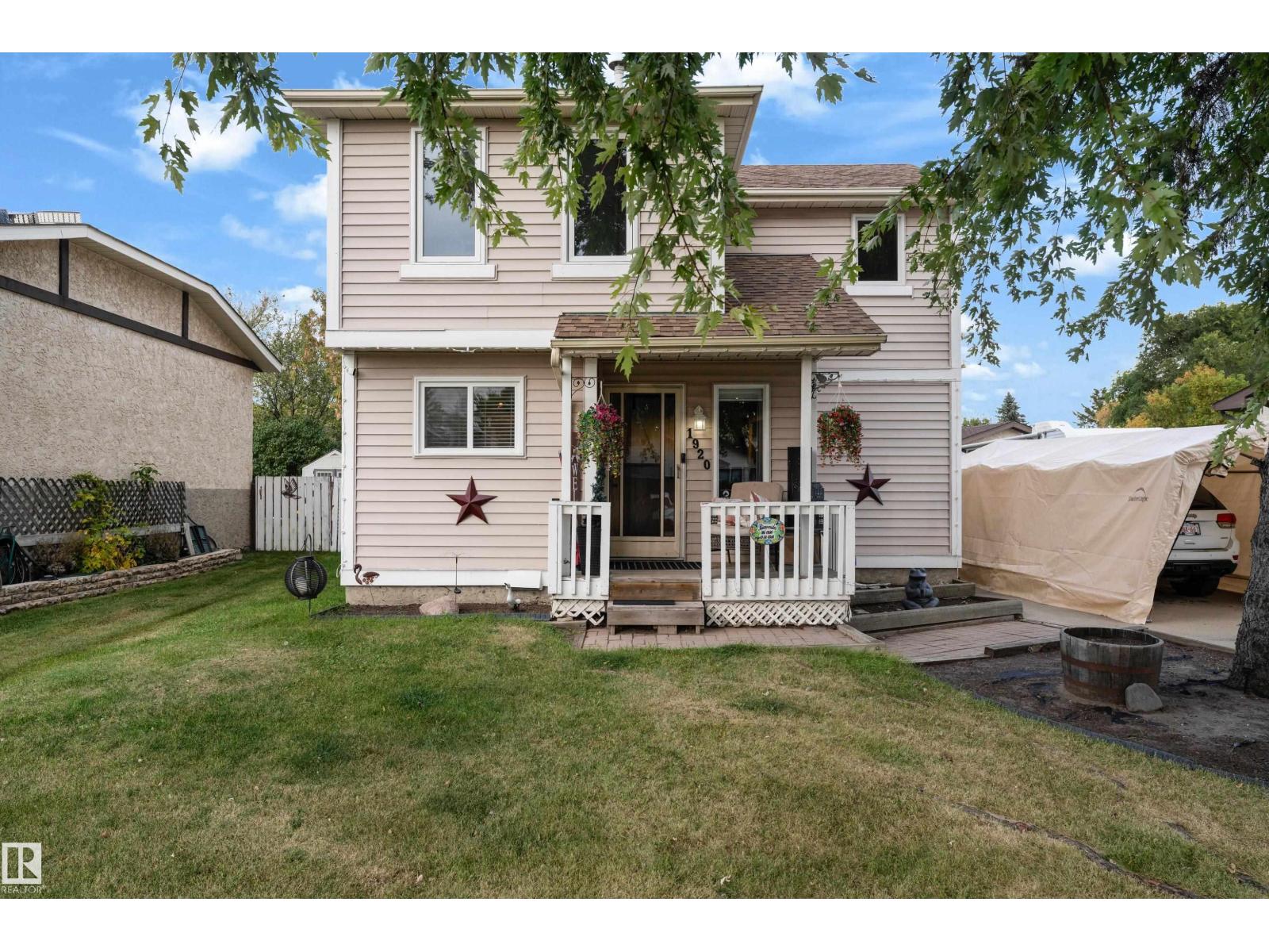 1920 145 AV NW, Edmonton, Alberta, T5Y1V3