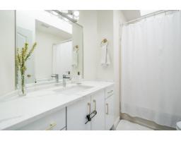 16158 16a Avenue, Surrey, BC V4A9J9 Photo 13