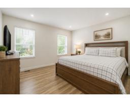 16158 16a Avenue, Surrey, BC V4A9J9 Photo 9