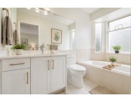 16158 16a Avenue, Surrey, BC V4A9J9 Photo 10