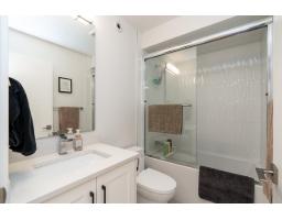 22 19624 56 Avenue, Langley, BC V3A3X6 Photo 19