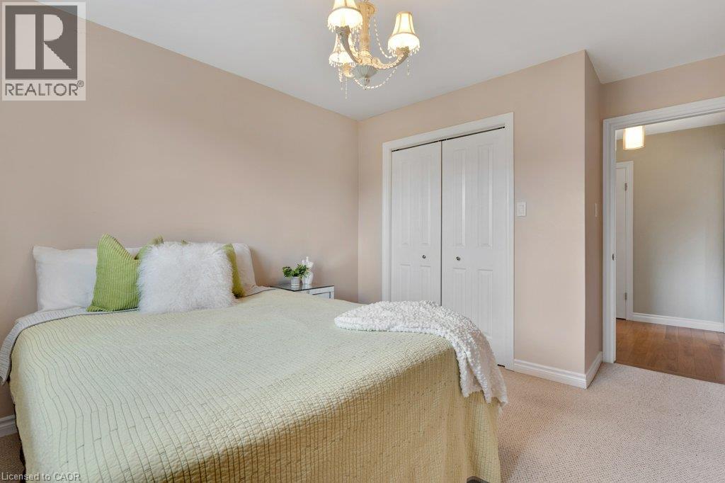 7778 HIGHWAY 7 - 15