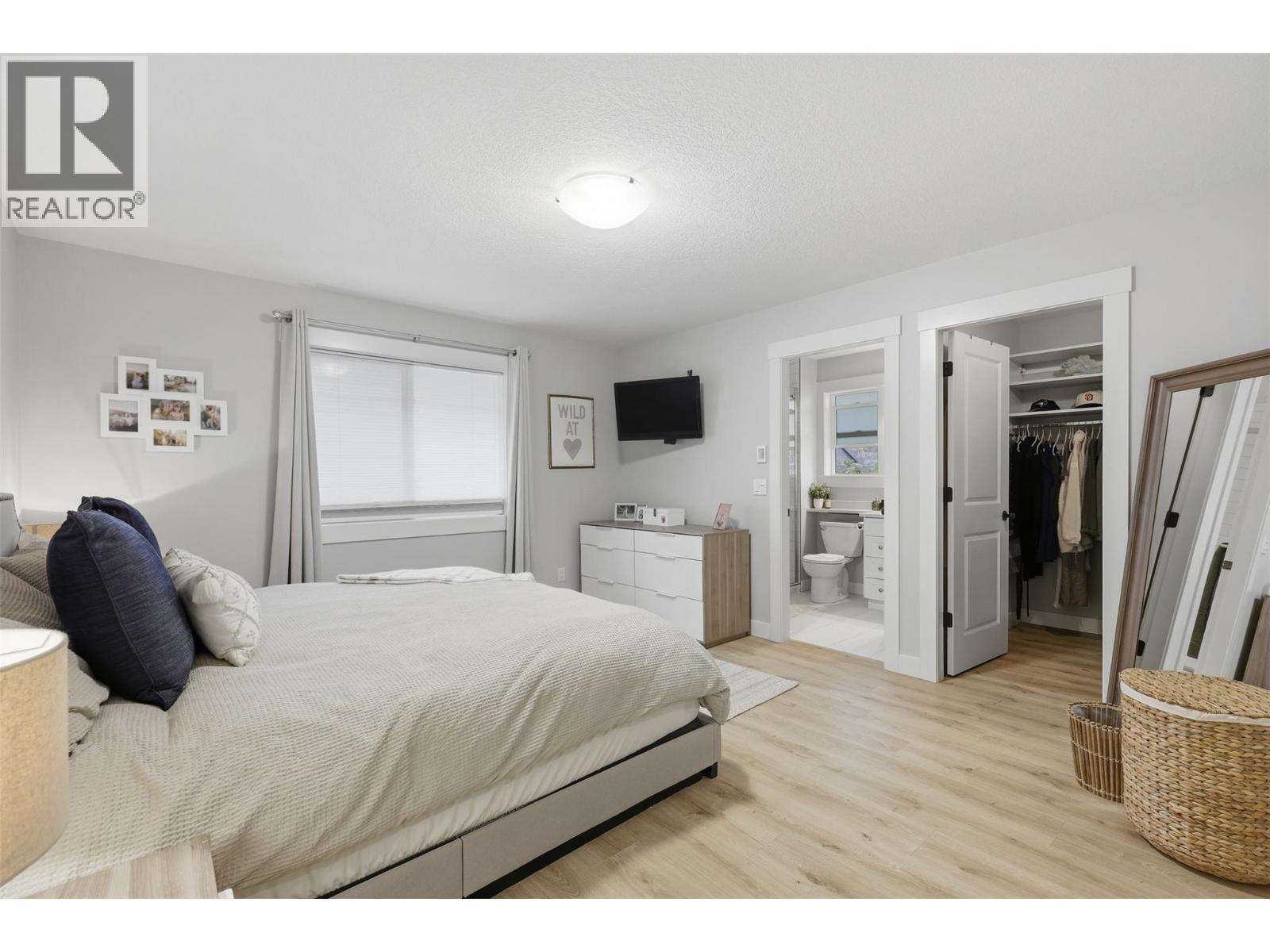 1765 FOXTAIL Drive - 21