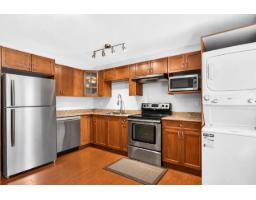 7041 198a Street, Langley, BC V2Y3H6 Photo 35