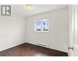 10 Clevedon Crescent thumbnail 14