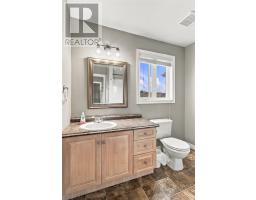 10 Clevedon Crescent thumbnail 16