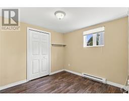 10 Clevedon Crescent thumbnail 21