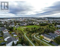 10 Clevedon Crescent thumbnail 36
