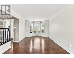 10 Clevedon Crescent thumbnail 4